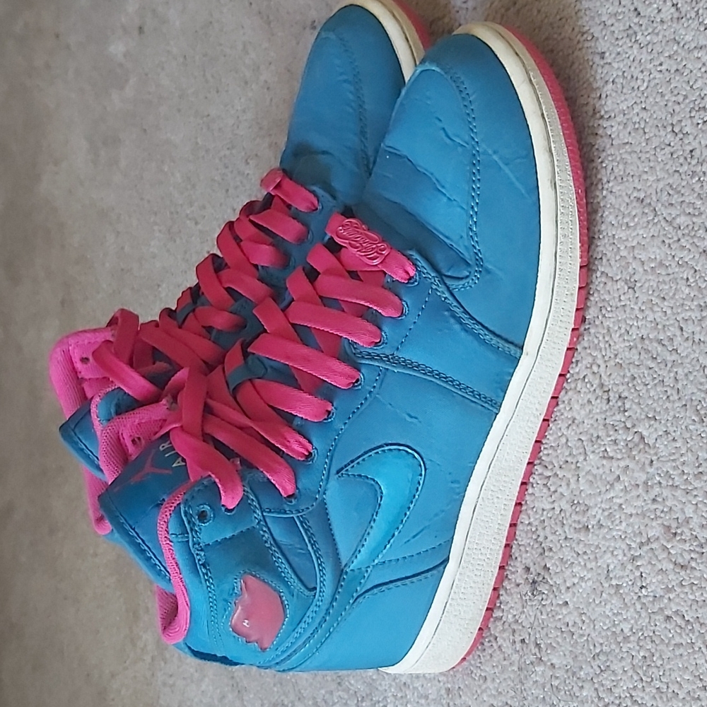 Girls Air Jordan 1 High Strap Vintage Phat Retro Blue and Pink.